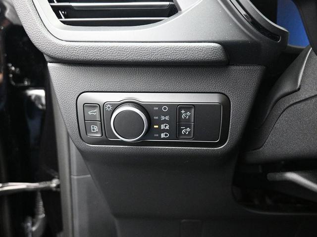 Photo of 2025 Black Metallic Ford Escape