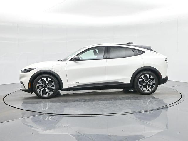 Photo of 2025 White Ford Mustang Mach-E