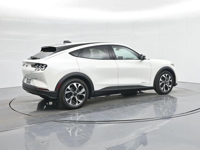 Photo of 2025 White Ford Mustang Mach-E