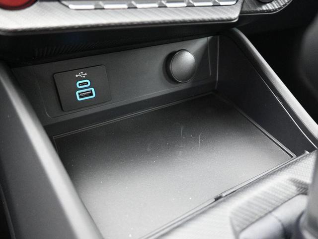 Photo of 2025 Gray Metallic Ford Mustang