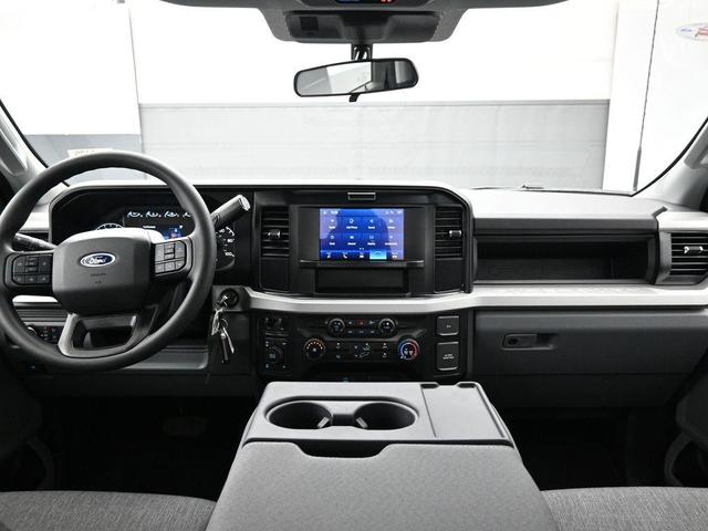 Photo of 2025 Black Ford F-250