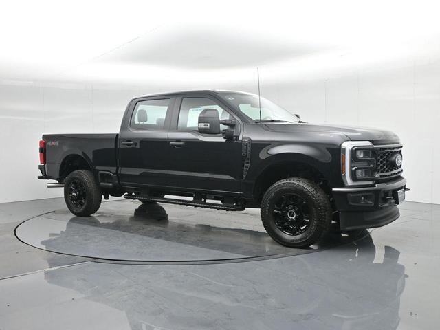 Photo of 2025 Black Ford F-250
