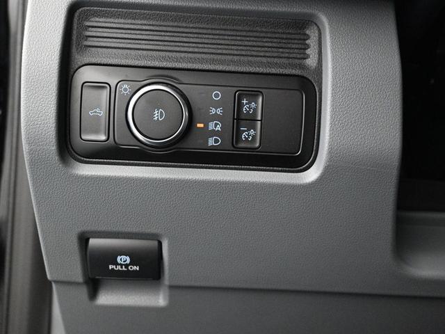 Photo of 2025 Black Ford F-250
