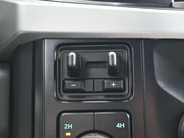 Photo of 2025 Black Ford F-250