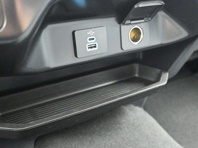 Photo of 2025 Black Ford F-250