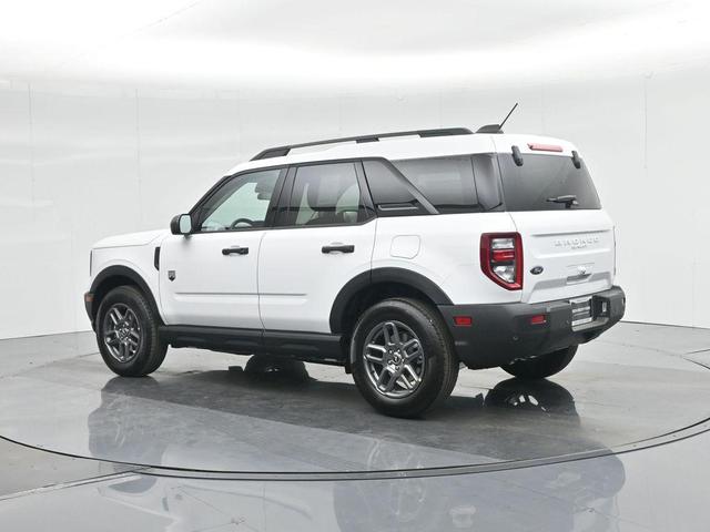 Photo of 2025 Oxford White Ford Bronco Sport