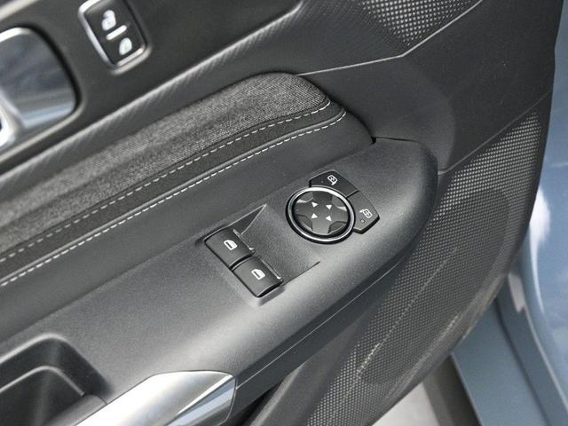 Photo of 2025 Vapor Blue Ford Mustang
