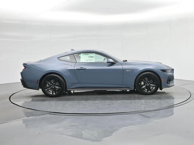Photo of 2025 Vapor Blue Ford Mustang