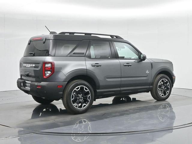 Photo of 2025 Gray Metallic Ford Bronco Sport