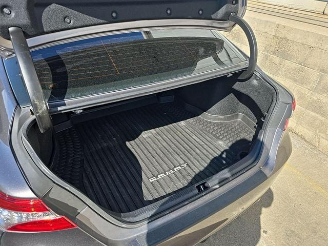 Photo of 2019 Predawn Gray Mica Toyota Camry