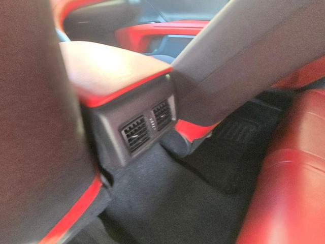 Photo of 2019 Predawn Gray Mica Toyota Camry