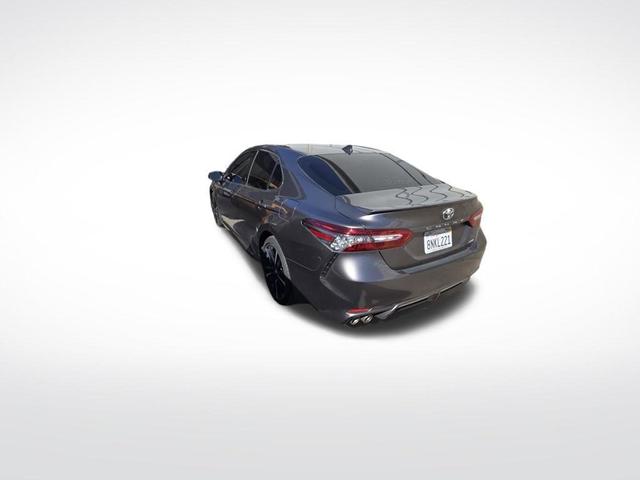 Photo of 2019 Predawn Gray Mica Toyota Camry