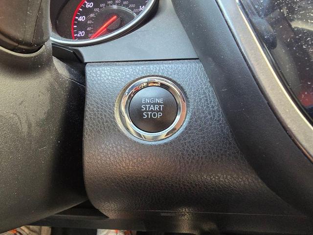 Photo of 2019 Predawn Gray Mica Toyota Camry