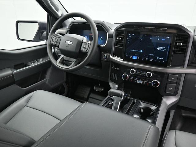 Photo of 2024 Oxford White Ford F-150 Lightning