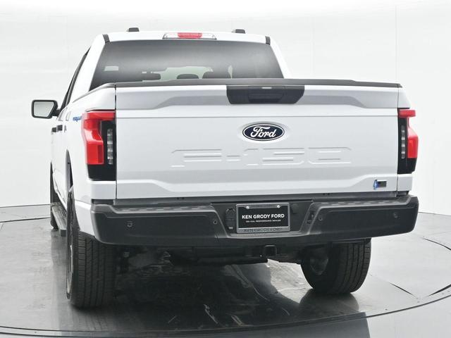Photo of 2024 Oxford White Ford F-150 Lightning