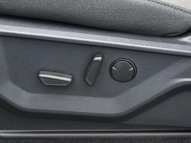 Photo of 2025 Agate Black Metallic Ford F-150