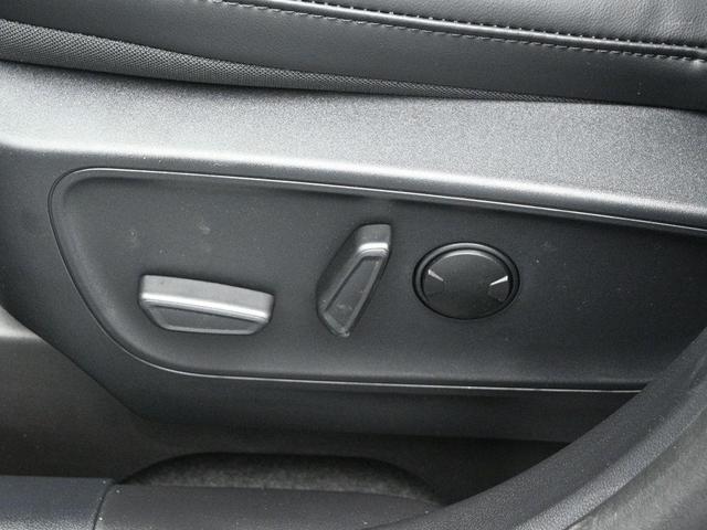 Photo of 2025 Vapor Blue Ford Escape