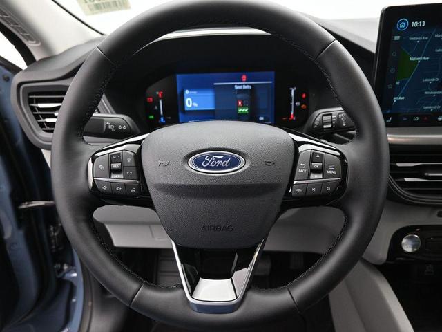 Photo of 2025 Vapor Blue Ford Escape