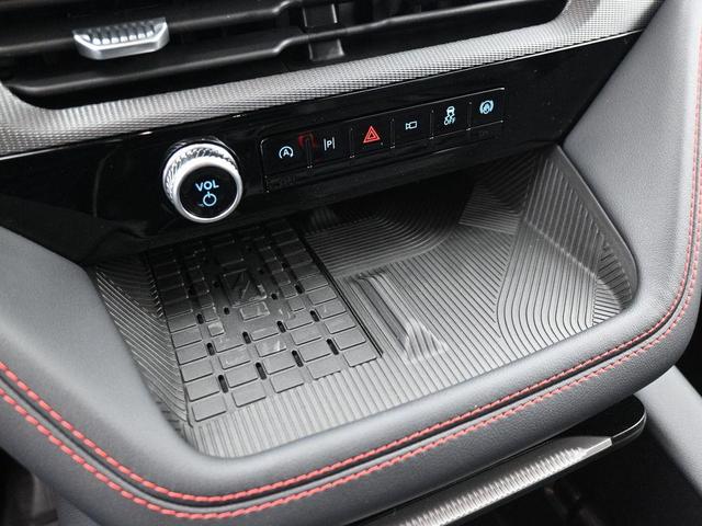 Photo of 2025 Gray Metallic Ford Explorer