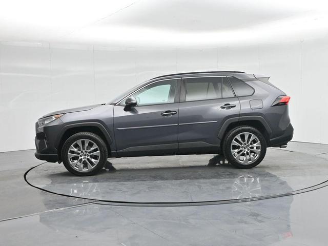 Photo of 2020 Magnetic Gray Metallic Toyota RAV4
