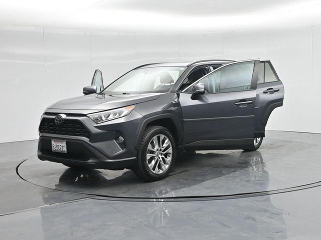 Photo of 2020 Magnetic Gray Metallic Toyota RAV4