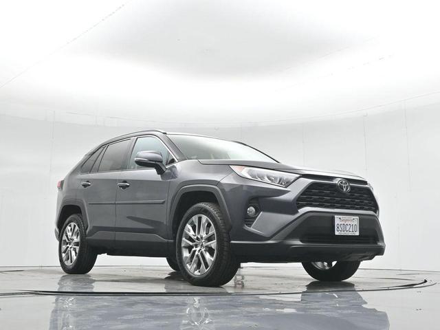 Photo of 2020 Magnetic Gray Metallic Toyota RAV4