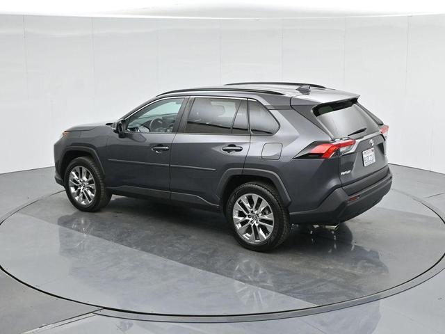 Photo of 2020 Magnetic Gray Metallic Toyota RAV4