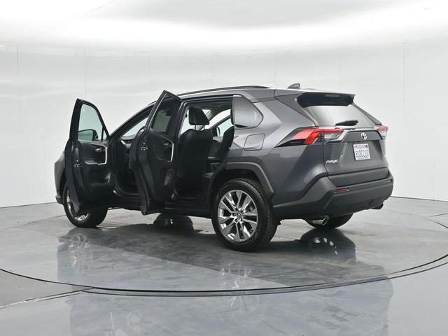Photo of 2020 Magnetic Gray Metallic Toyota RAV4