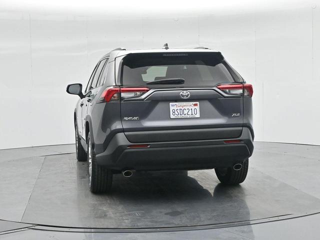 Photo of 2020 Magnetic Gray Metallic Toyota RAV4