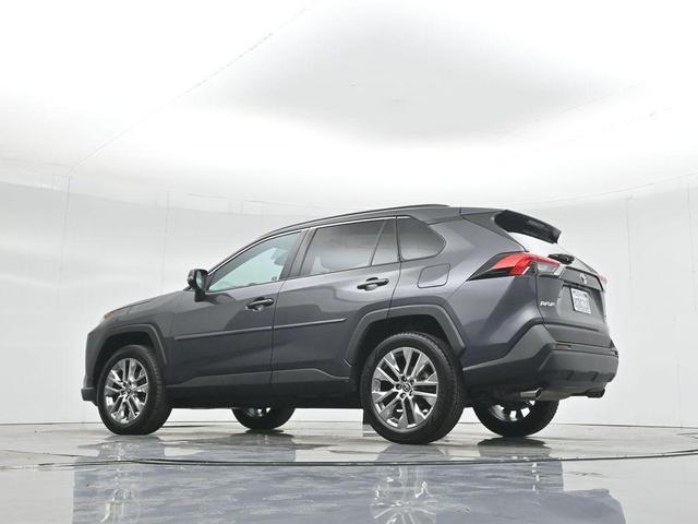 Photo of 2020 Magnetic Gray Metallic Toyota RAV4