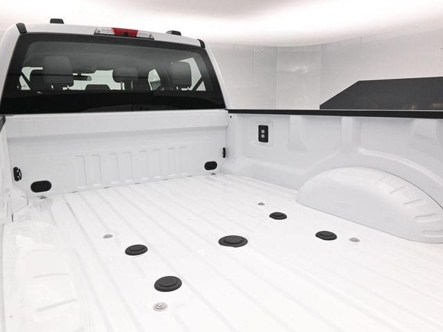 Photo of 2026 Oxford White Ford F-350