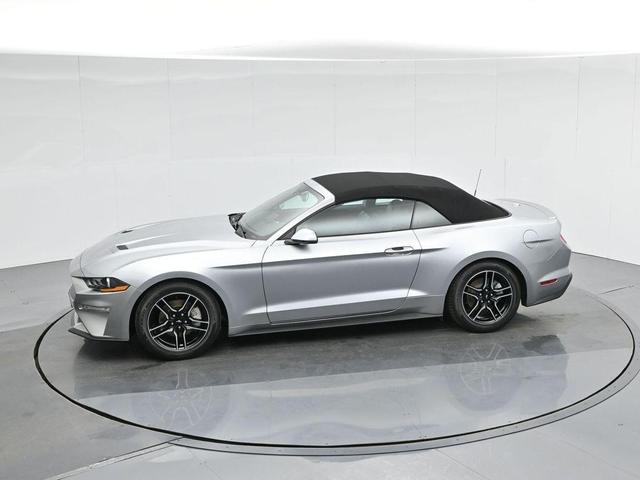 Photo of 2020 Iconic Silver Metallic Ford Mustang