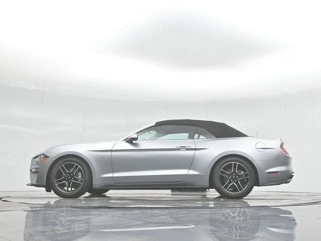 Photo of 2020 Iconic Silver Metallic Ford Mustang
