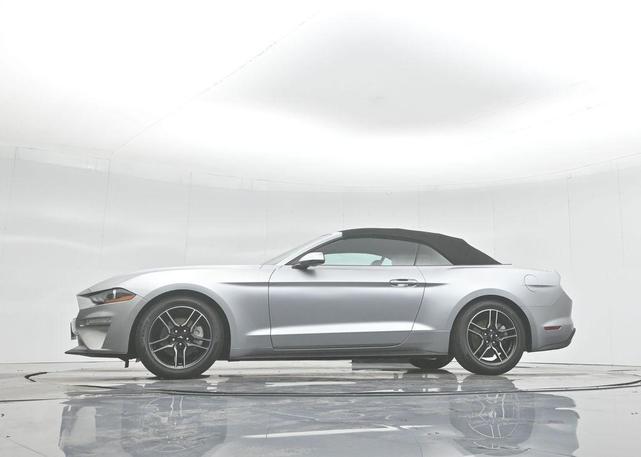 Photo of 2020 Iconic Silver Metallic Ford Mustang