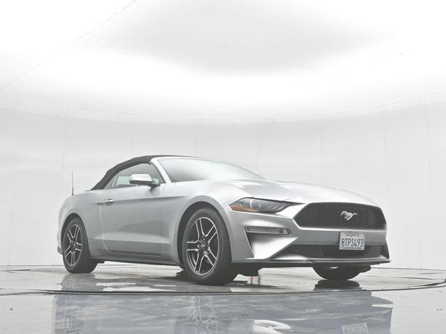 Photo of 2020 Iconic Silver Metallic Ford Mustang