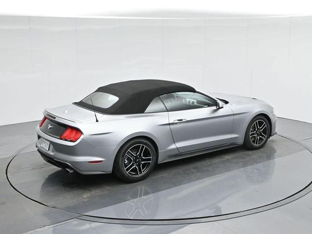 Photo of 2020 Iconic Silver Metallic Ford Mustang
