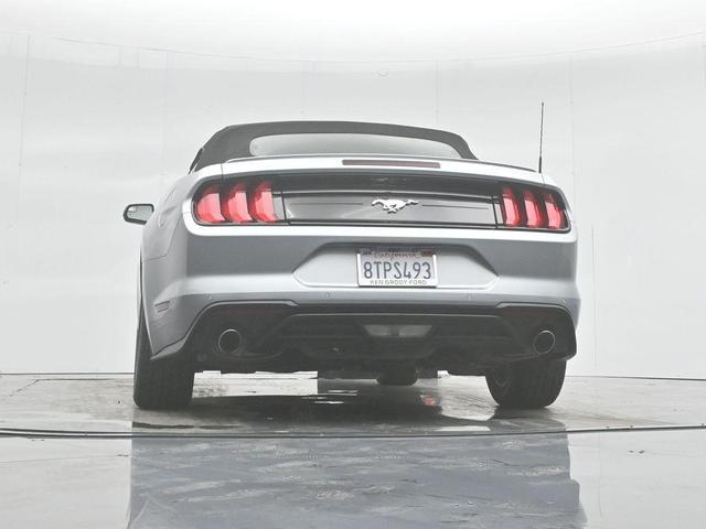 Photo of 2020 Iconic Silver Metallic Ford Mustang