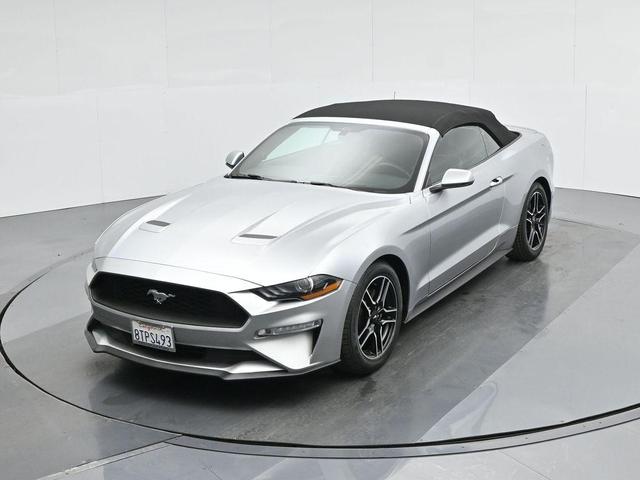 Photo of 2020 Iconic Silver Metallic Ford Mustang