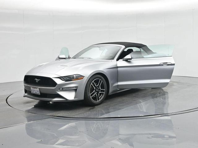 Photo of 2020 Iconic Silver Metallic Ford Mustang