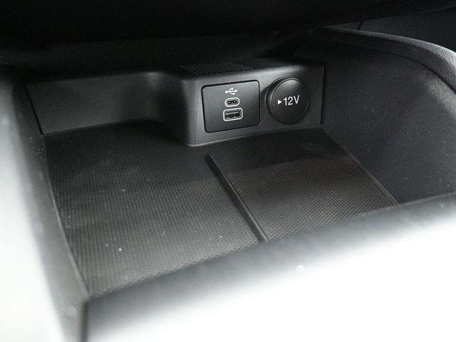 Photo of 2025 Black Metallic Ford Escape