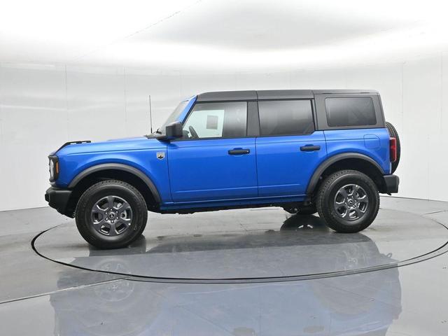 Photo of 2025 Blue Metallic Ford Bronco