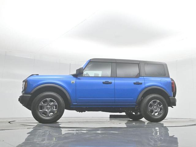 Photo of 2025 Blue Metallic Ford Bronco