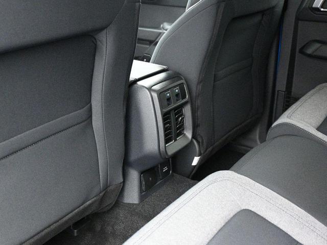 Photo of 2025 Blue Metallic Ford Bronco