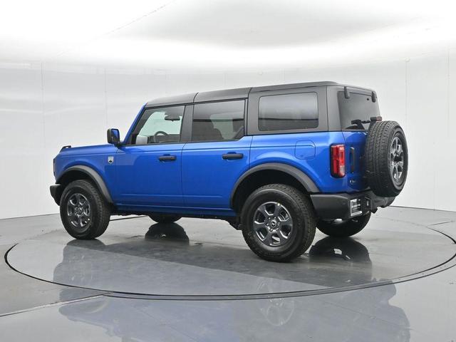 Photo of 2025 Blue Metallic Ford Bronco