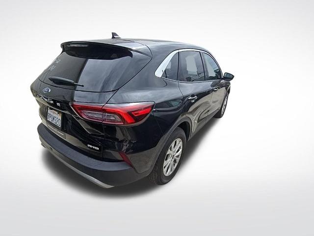 Photo of 2023 Agate Black Metallic Ford Escape