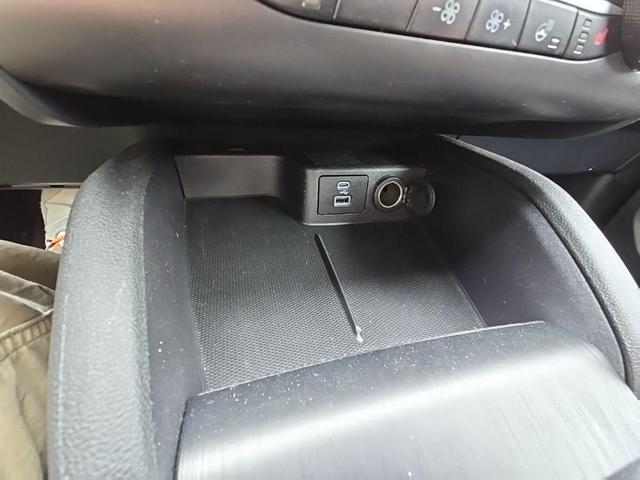 Photo of 2023 Agate Black Metallic Ford Escape