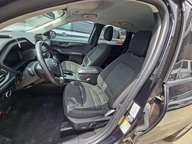 Photo of 2023 Agate Black Metallic Ford Escape