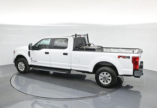 Photo of 2021 Oxford White Ford F-350
