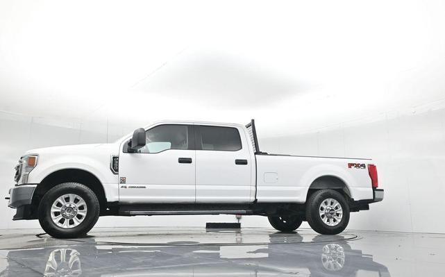 Photo of 2021 Oxford White Ford F-350