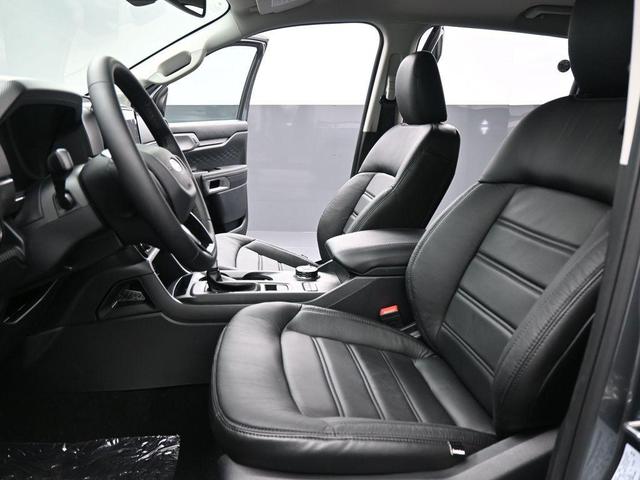 Photo of 2024 Carbonized Gray Metallic Ford Ranger